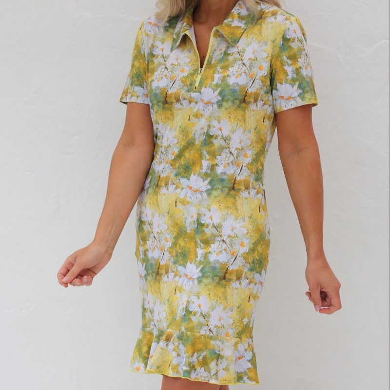 Famara Golf Short Sleeve Frill Dress – Daisies